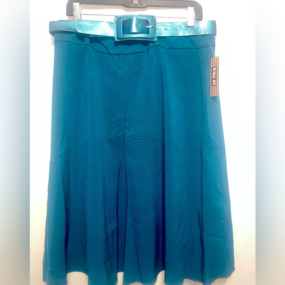 Teal skirt with thick belt XL